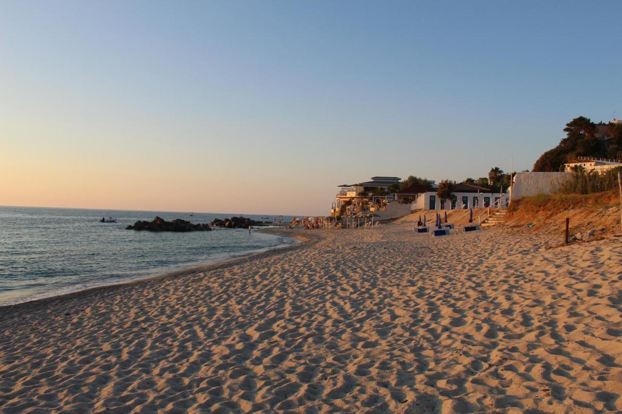 Residenza Gherly Aparthotel Capo Vaticano Εξωτερικό φωτογραφία